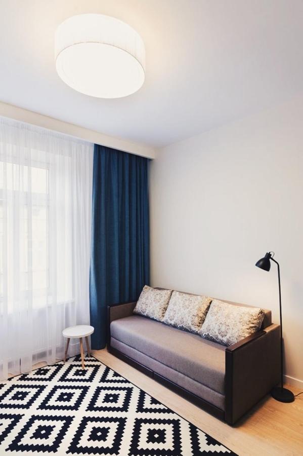 Cozy & New Furnished Flat In Old Town Of Lvivアパートメント エクステリア 写真